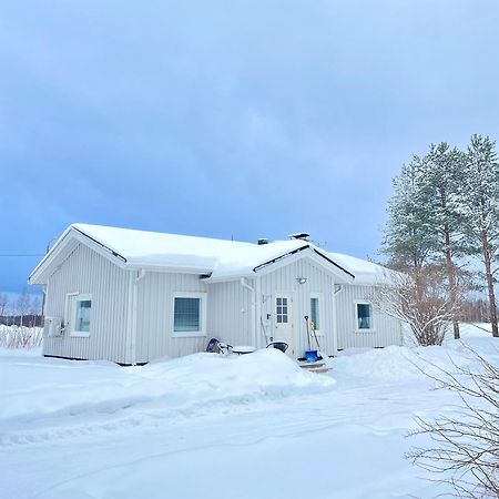 Villa Beautiful Rural Experience With Reindeer Tervola Exterior foto